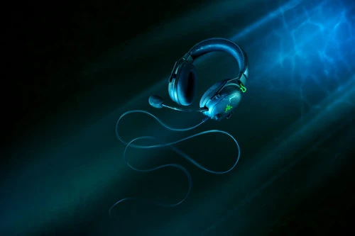 Razer Blackshark V2 Gaming Headset + USB Mic Enhancer 9 Razer Blackshark V2 Gaming Headset + USB Mic Enhancer - Afbeelding 9