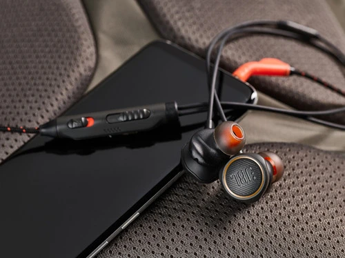 JBL Quantum 50 Gaming Oordoppen 7 JBL Quantum 50 Gaming Oordoppen - Afbeelding 7