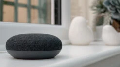 Google Pixel Tablet 256GB Wifi Crème + Nest Mini Grijs -Nintendo Winkel 1507030 2