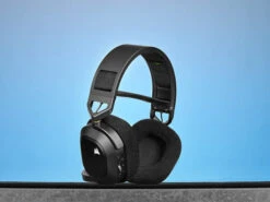 Corsair HS80 RGB Wireless 30 Corsair HS80 RGB Wireless -Nintendo Winkel 1618774