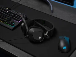 Corsair HS80 RGB Wireless 36 Corsair HS80 RGB Wireless -Nintendo Winkel 1618775