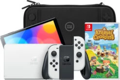 Nintendo Switch OLED Wit + Animal Crossing New Horizons + BlueBuilt Beschermhoes