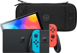 Nintendo Switch OLED Blauw/Rood + BlueBuilt Beschermhoes