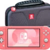 Nintendo Switch Lite Koraal + Bigben Officiële Nintendo Switch Lite Beschermtas