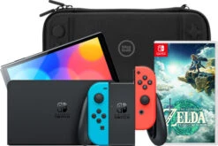 Nintendo Switch OLED Rood/Blauw + Zelda: Tears Of The Kingdom + BlueBuilt Beschermhoes