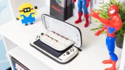 Nintendo Switch Rood/Blauw + Super Mario Bros. Wonder + BlueBuilt Beschermhoes -Nintendo Winkel 1917734 3