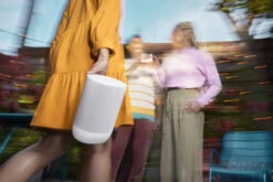 Sonos Move 2 Wit + Muurhaak Wit -Nintendo Winkel 1964515 5