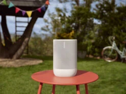 Sonos Move 2 Wit + Muurhaak Wit -Nintendo Winkel 1964518 5