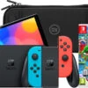 Nintendo Switch OLED Rood/Blauw + Super Mario Bros. Wonder + BlueBuilt Beschermhoes